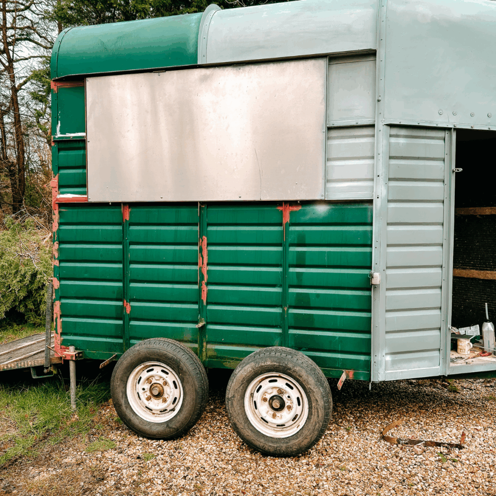 From Horsebox to Gin Bar: Making the Gin Trailer Watertight