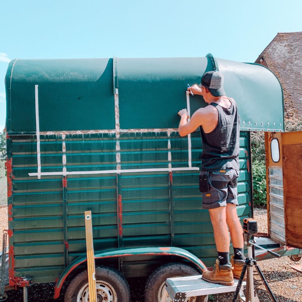 From Horsebox to Gin Bar: The Start of Our Trailer Conversion